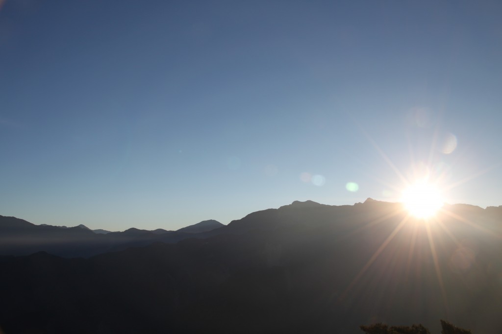 The sun rising at Alishan